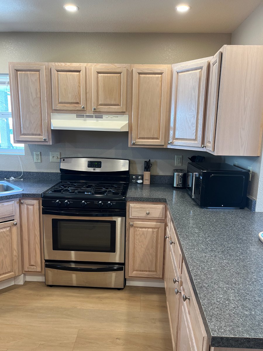 Furnished Finder property 840337_1 photo 12