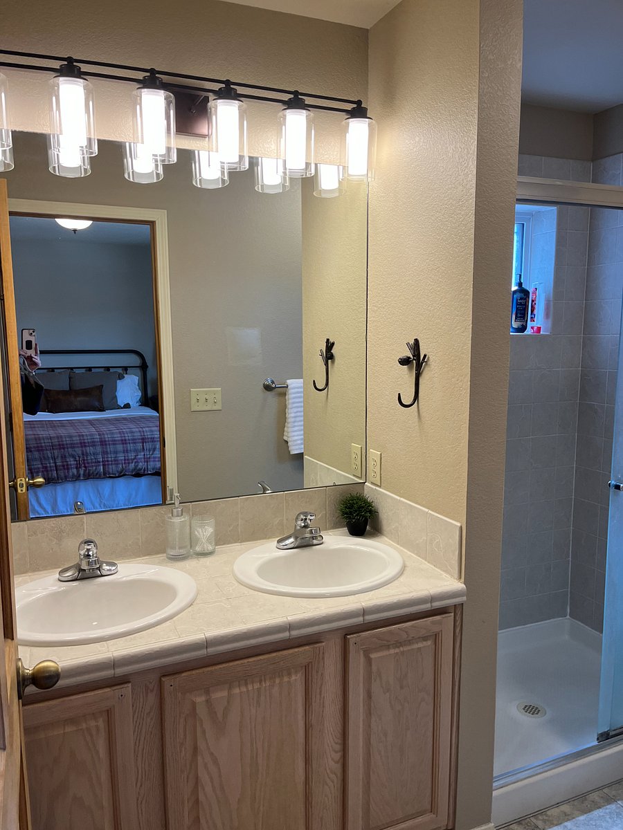 Furnished Finder property 840337_1 photo 17