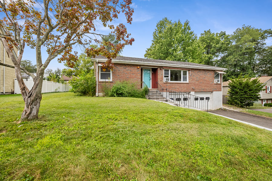 Furnished Finder property 840411_1 photo 9