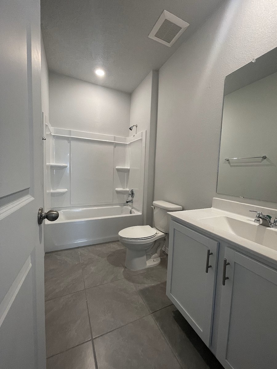 Furnished Finder property 840515_1 photo 2