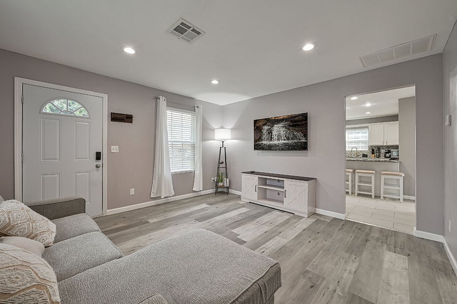 Furnished Finder property 840562_1 photo 1