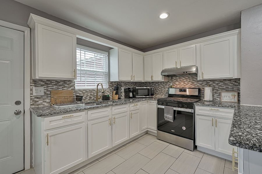 Furnished Finder property 840562_1 photo 8