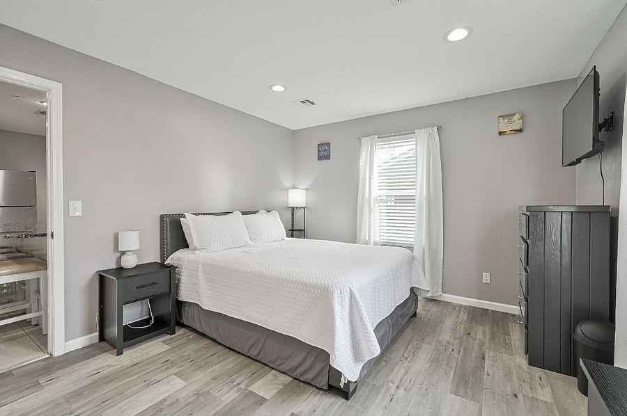 Furnished Finder property 840562_1 photo 15