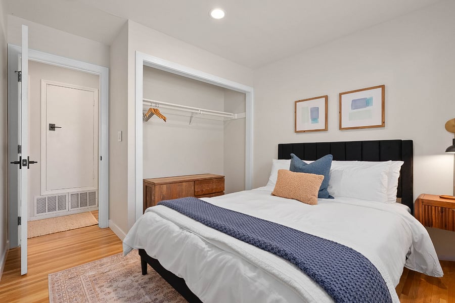 Furnished Finder property 840593_1 photo 35