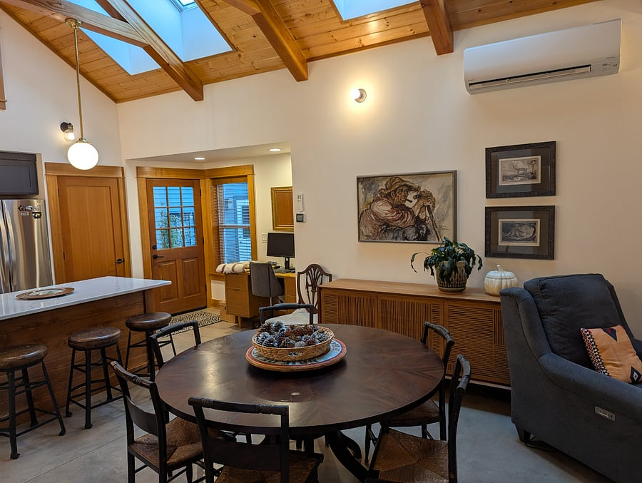 Furnished Finder property 840598_1 photo 15