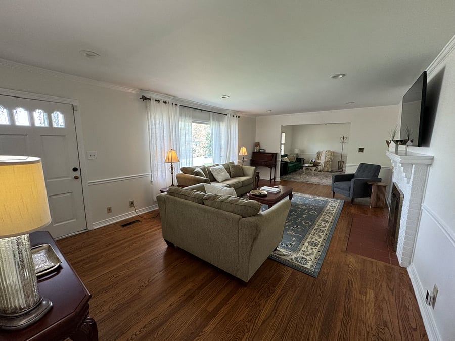 Furnished Finder property 840603_1 photo 2