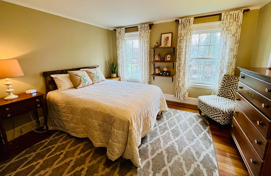 Second bedroom