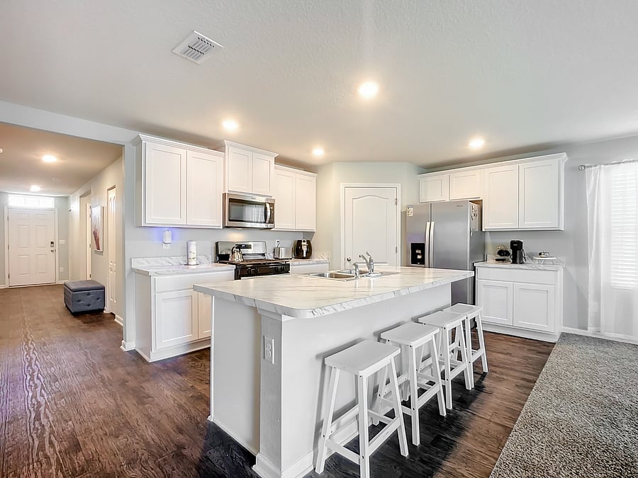 Furnished Finder property 840700_1 photo 4