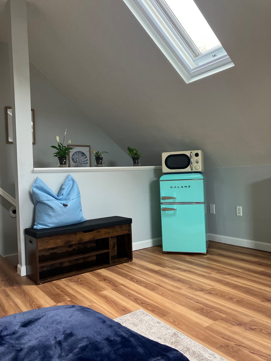 Fridge and Microwave