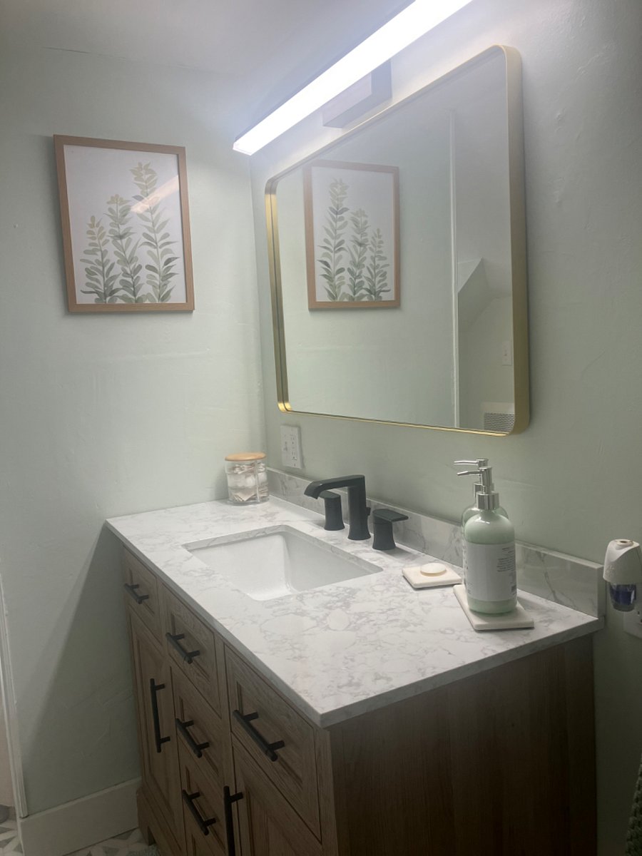 Full bathroom