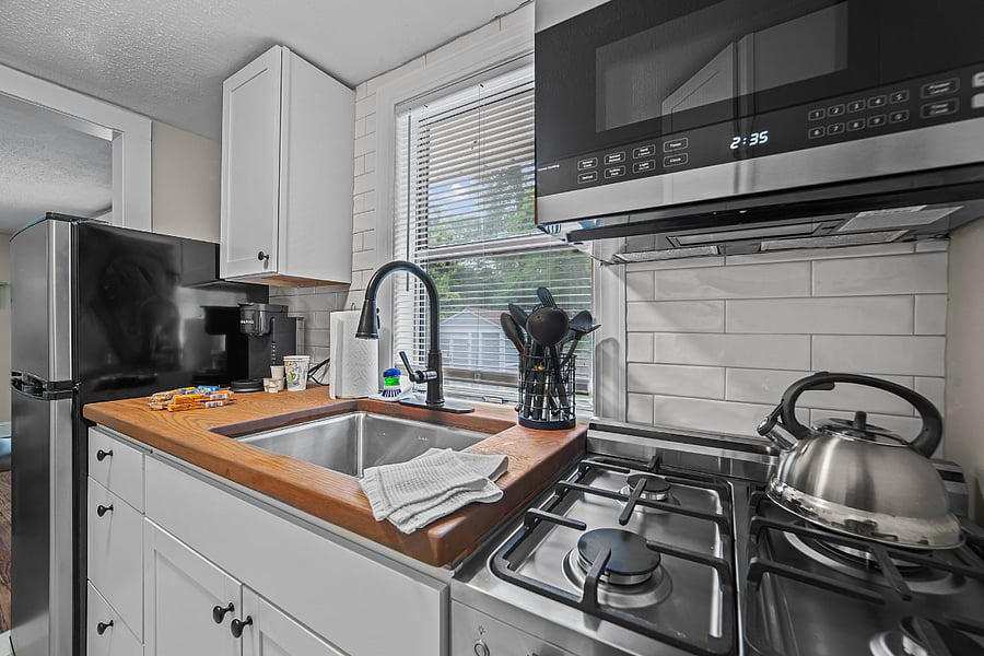 Furnished Finder property 840820_1 photo 12