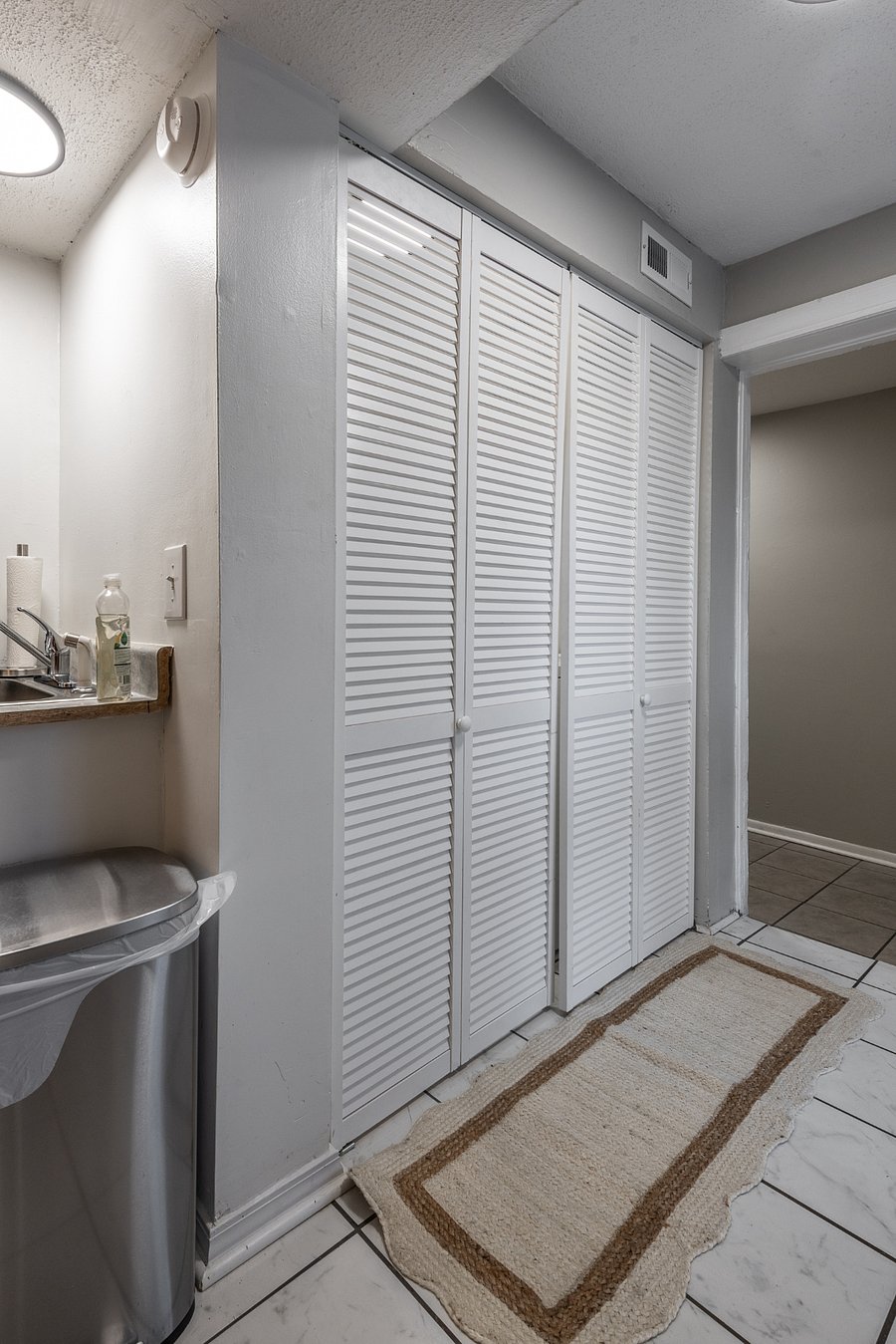 Furnished Finder property 840820_2 photo 19