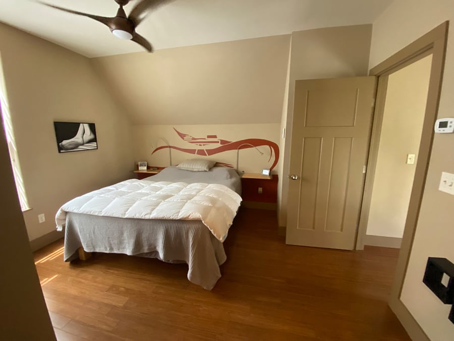 Upstairs bedroom