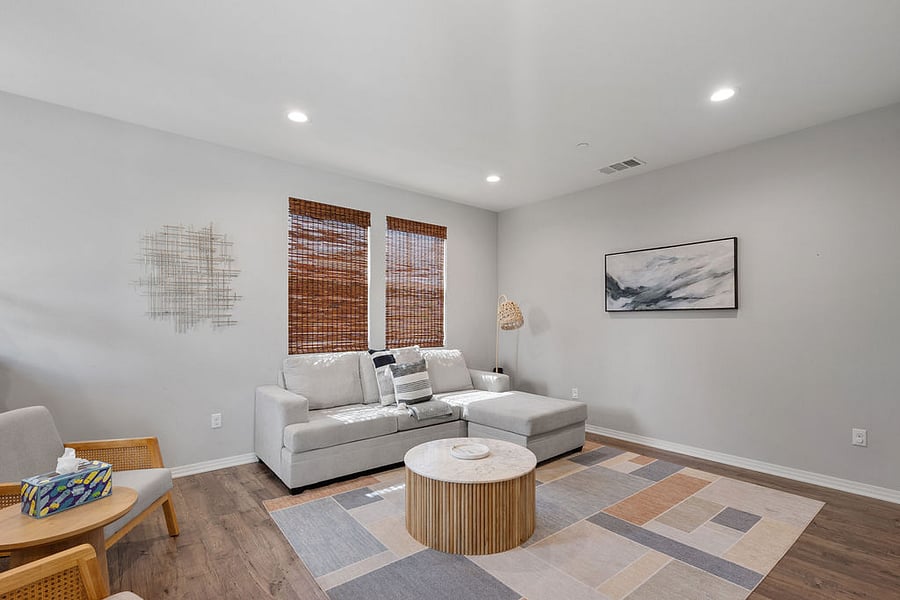 2nd Floor Shared Family Room