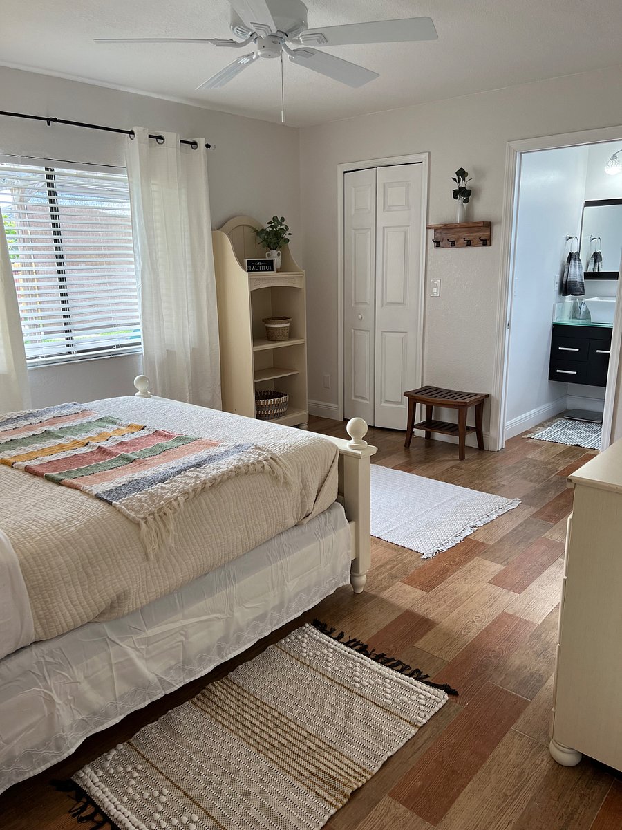 Furnished Finder property 841001_1 photo 17