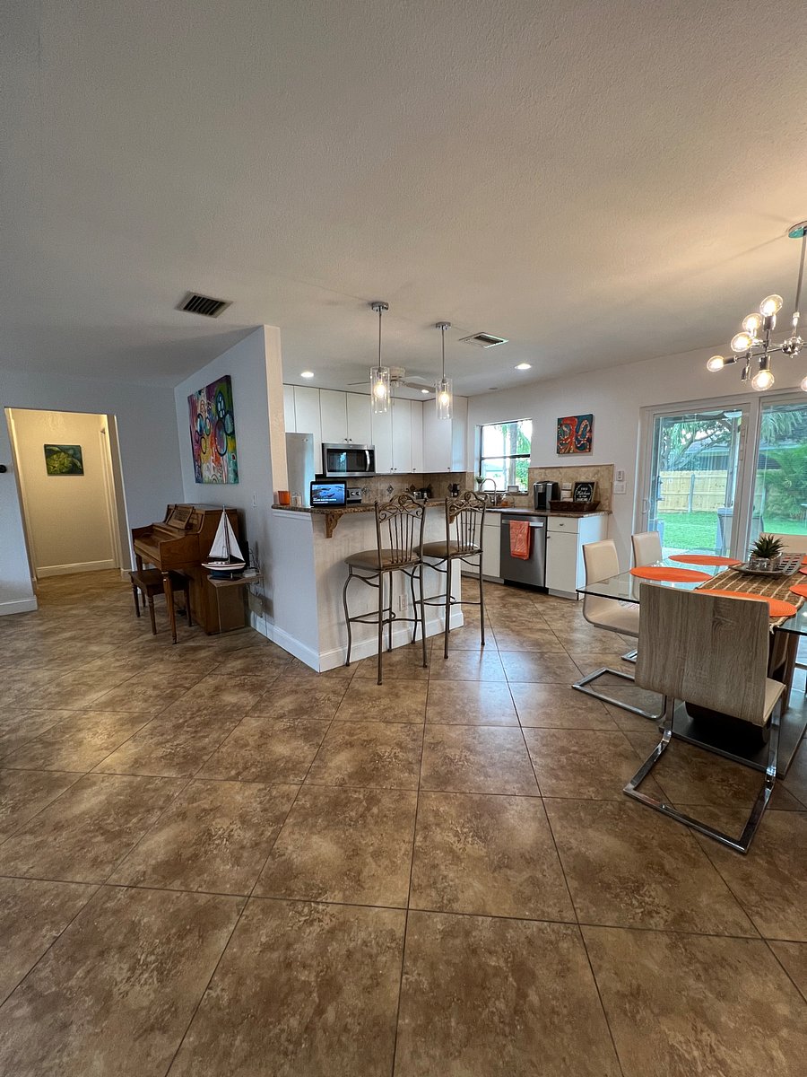 Furnished Finder property 841001_1 photo 15