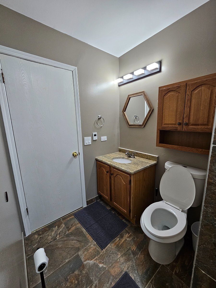 Furnished Finder property 841002_1 photo 16