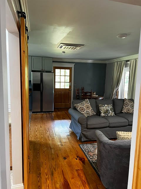 Furnished Finder property 841018_1 photo 3