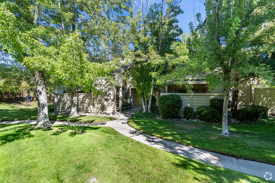 Furnished Finder property 841094_1 photo 8