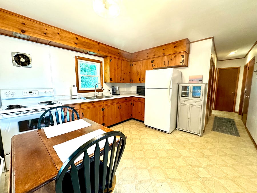 Furnished Finder property 841104_1 photo 3