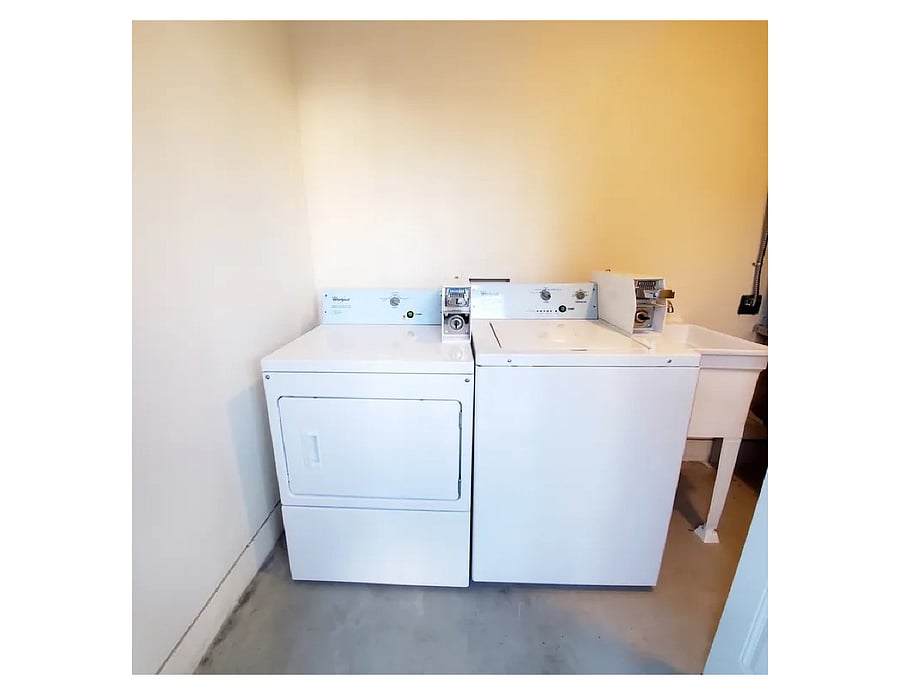 Furnished Finder property 841137_1 photo 17