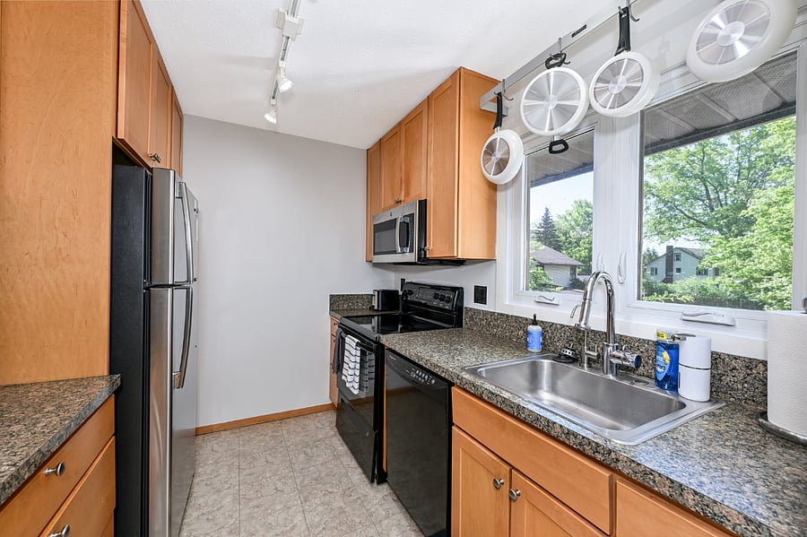 Furnished Finder property 841178_1 photo 17