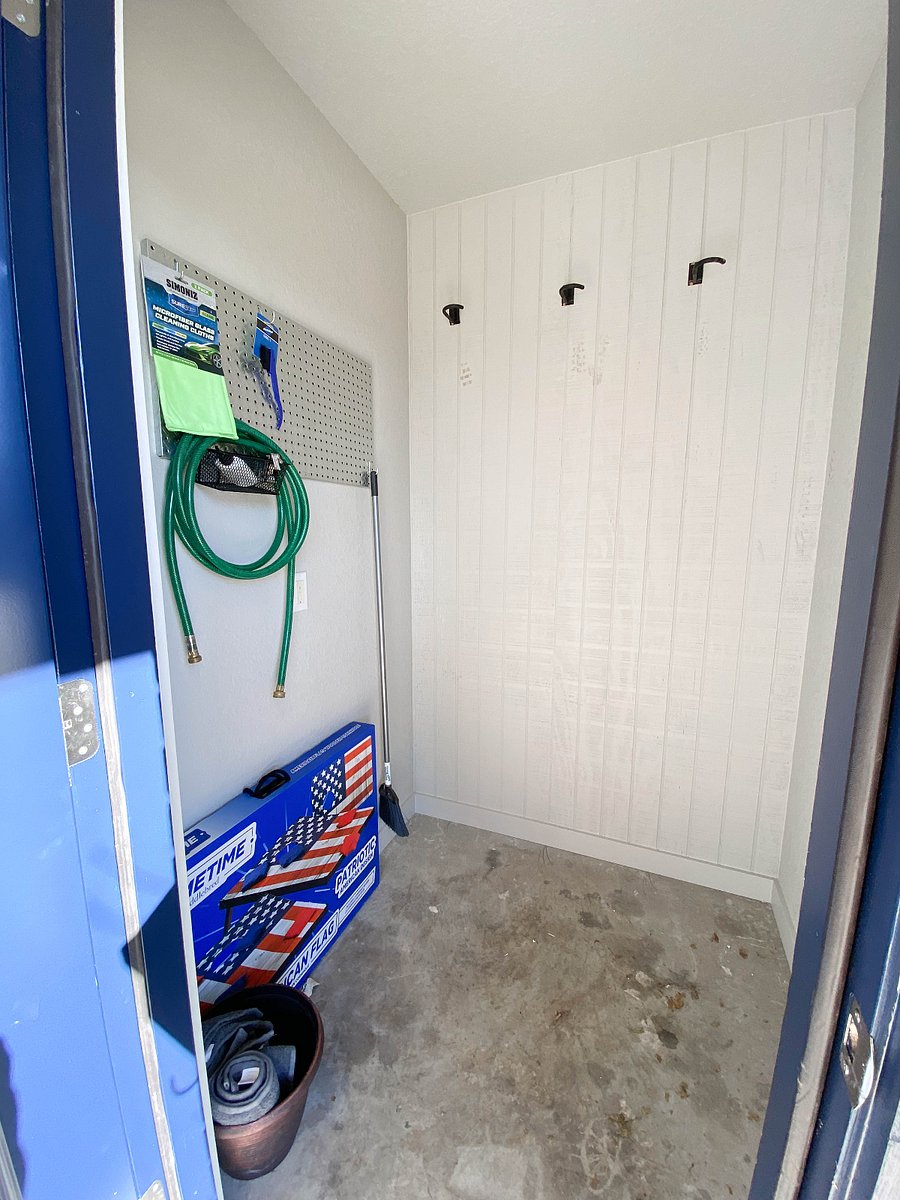 Bicycles storage