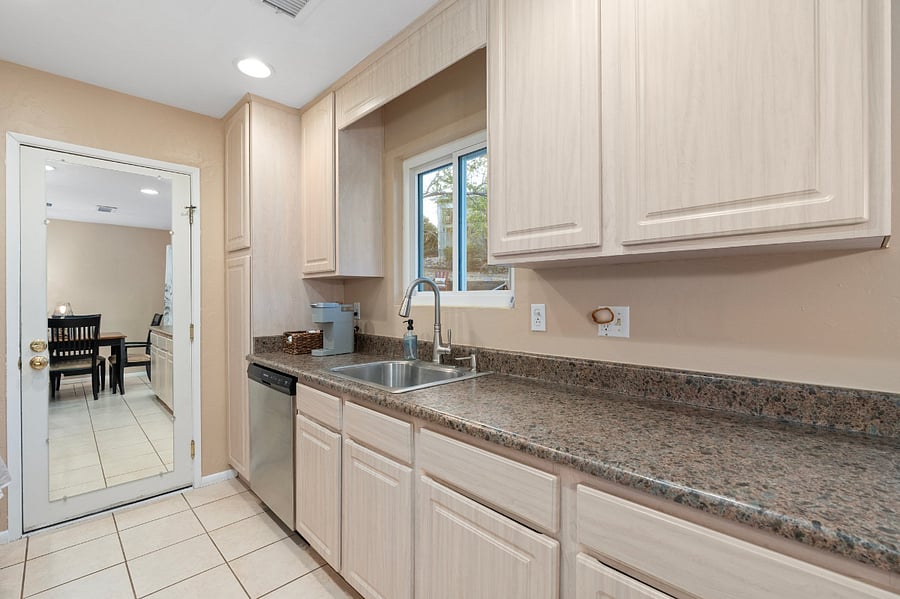 Furnished Finder property 841320_1 photo 20