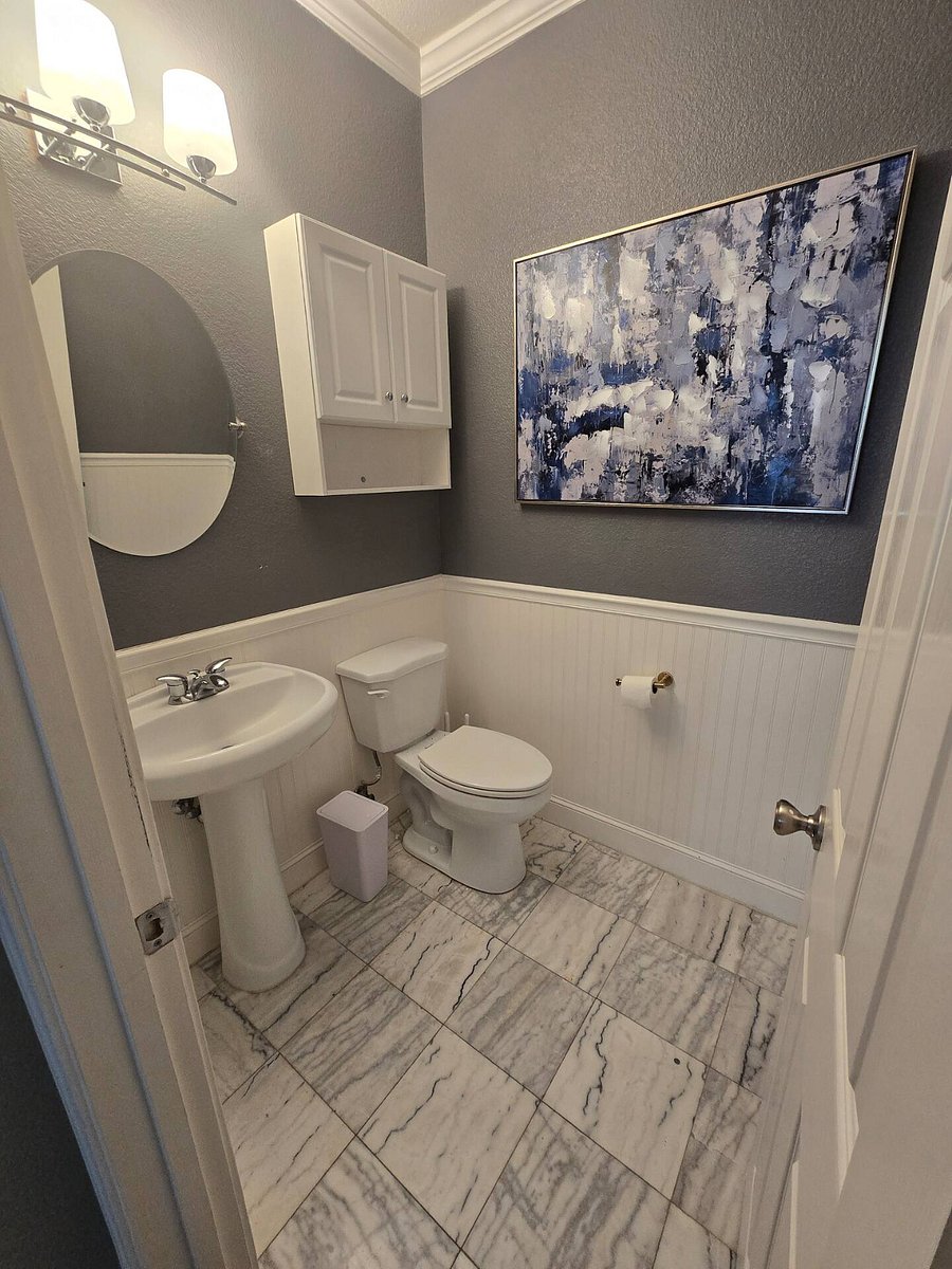 Downstairs half bath