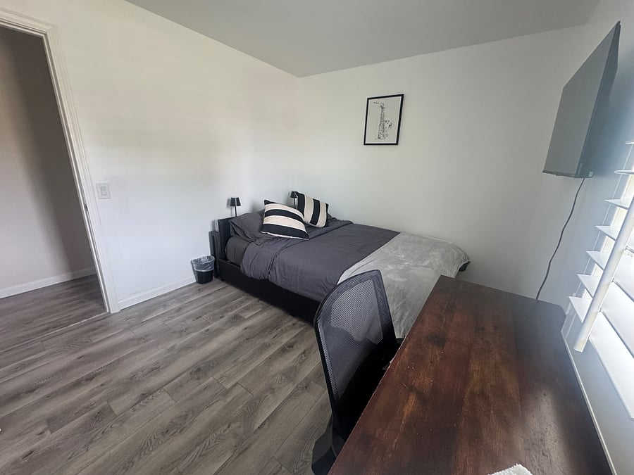 Furnished Finder property 841610_1 photo 12