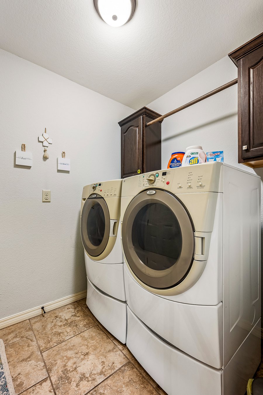Furnished Finder property 841657_1 photo 20