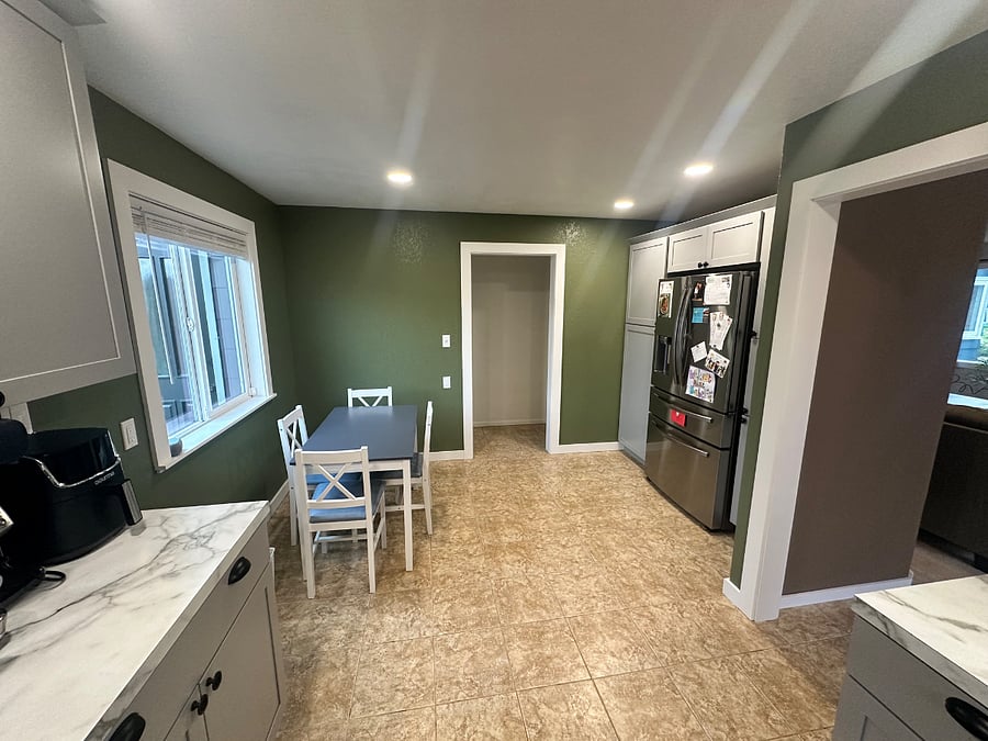 Shared kitchen/dining area