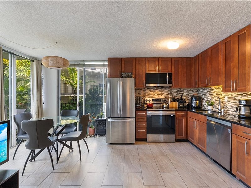Furnished Finder property 841717_1 photo 3