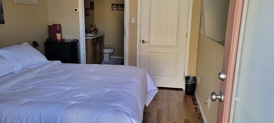 Furnished Finder property 841773_1 photo 3