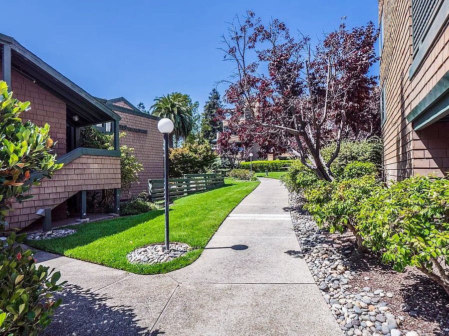 Furnished Finder property 841826_1 photo 24