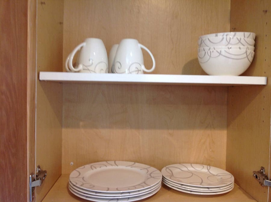 Kitchen plates, bowls and coffee mugs