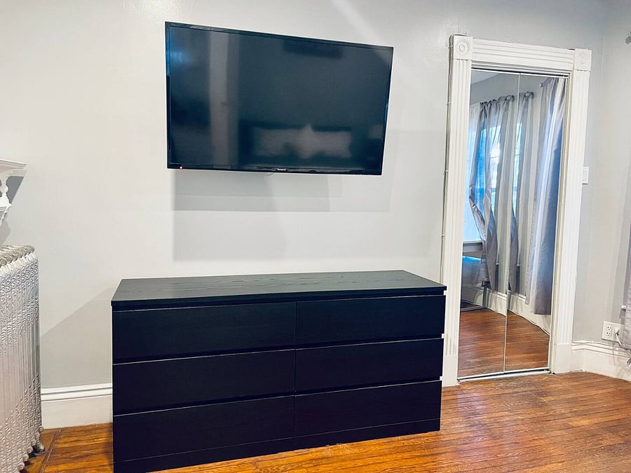 Bedroom #2 - Flat screen tv mounted with full motion. Huge 6 drawer dresser. Full length glass mirror with a walk-in closet.