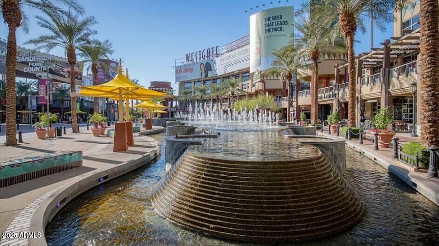 Westgate shopping center is less than a mile away!