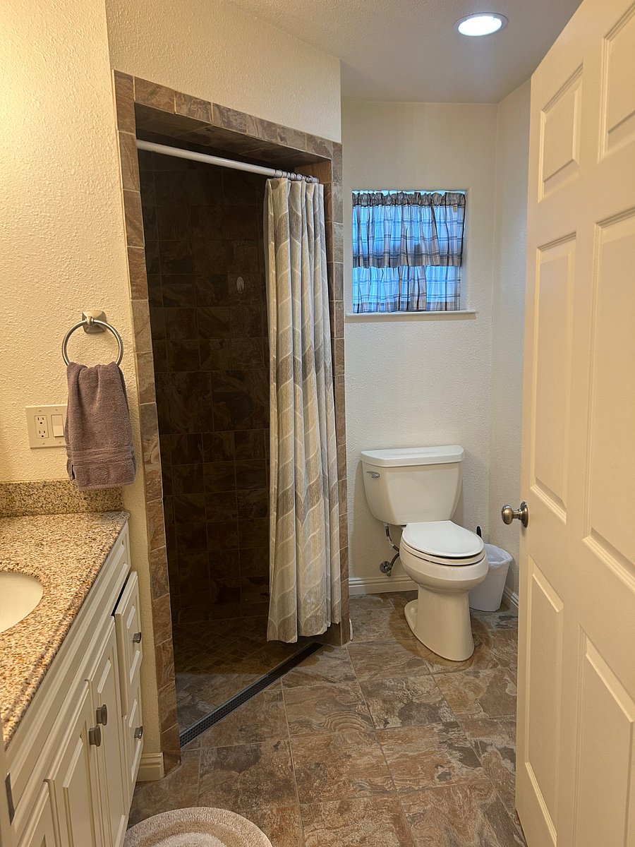 Furnished Finder property 842177_1 photo 4