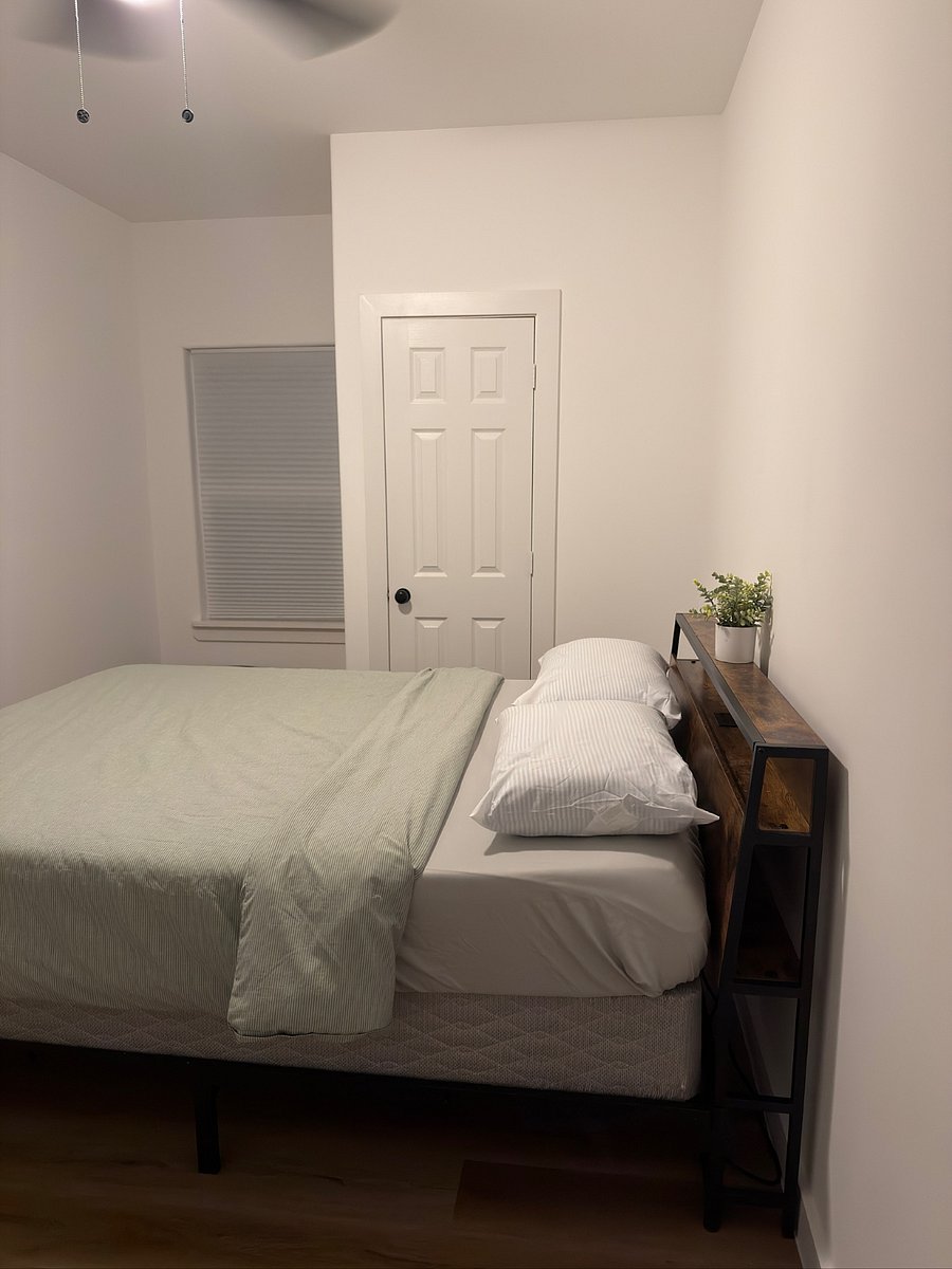Furnished Finder property 842186_1 photo 12