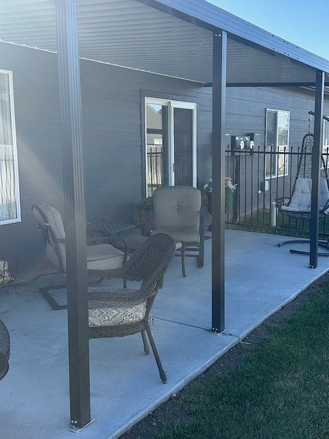 Your Private Entrance and Patio/Yard