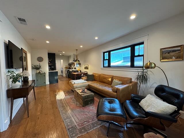 Furnished Finder property 842262_1 photo 4
