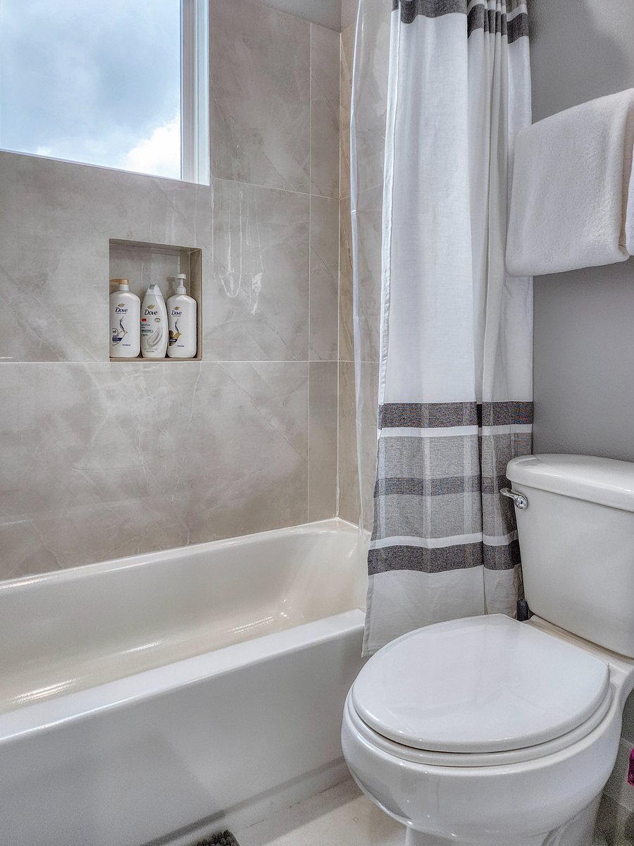 Furnished Finder property 842428_1 photo 36