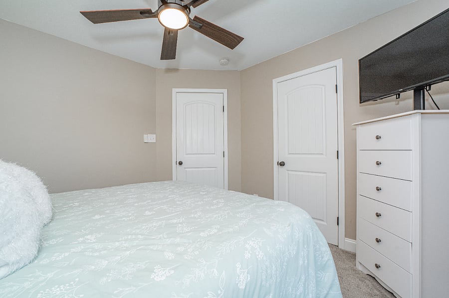 Furnished Finder property 842429_1 photo 36