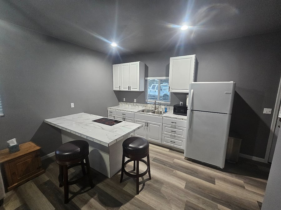 Furnished Finder property 842436_1 photo 1