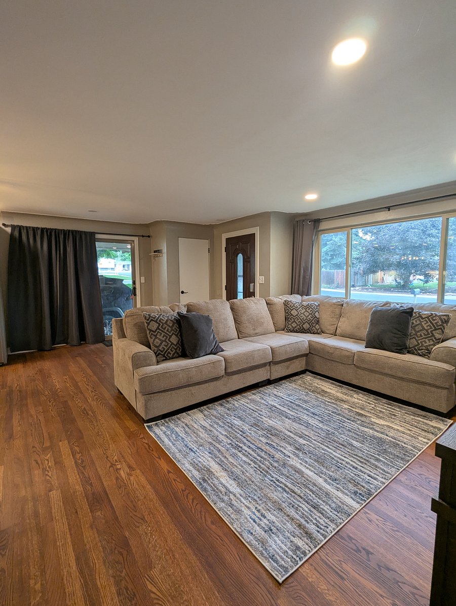 Furnished Finder property 842477_1 photo 3