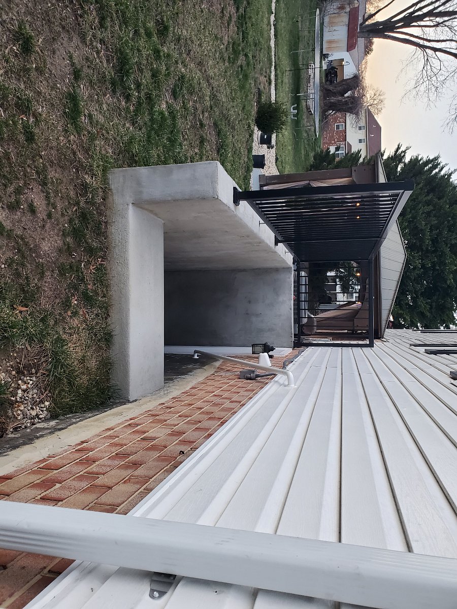 private entrance to unit