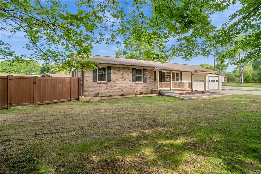 120 Holland Street Simpsonville