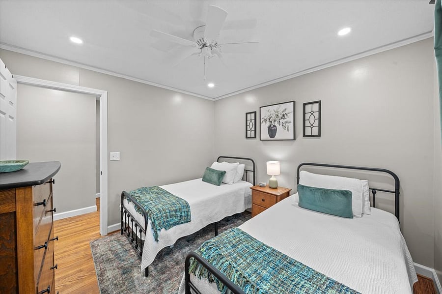 3rd bedroom--twins can convert to a King Size bed