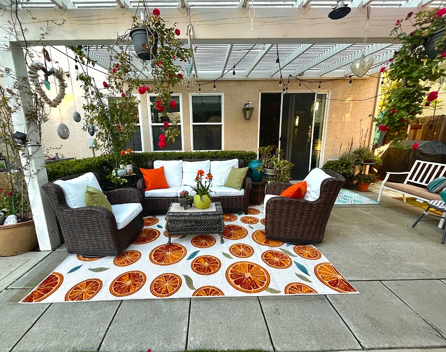 Outdoor sitting area